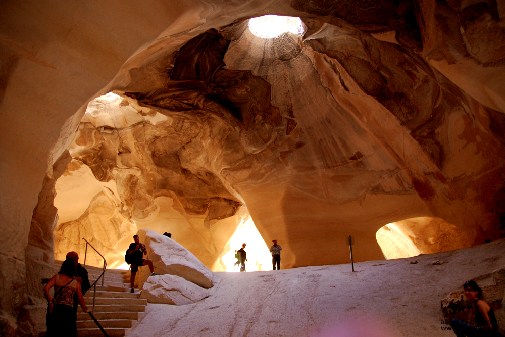 אחת ממערות הפעמון בגן הלאומי של מרשה ובית גוברין