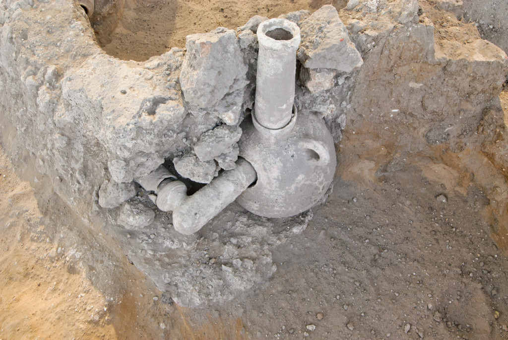 המזרקה שנחשפה ליד רמלה - צילום: אסף פרץ, באדיבות רשות העתיקות