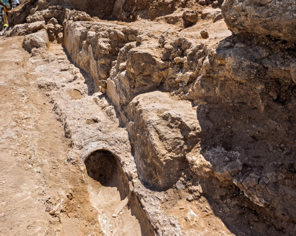 שרידי אמת המים התחתונה שנמצאו במזרח ירושלים - צילום: אסף פרץ
