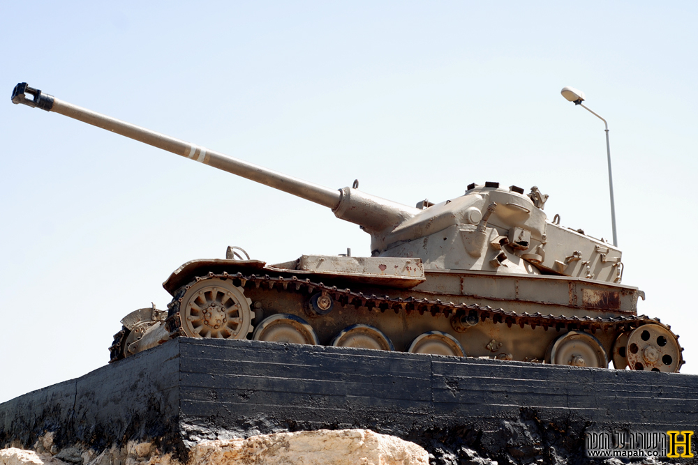 טנק AMX של חטיבה 27 - אגרוף ורומח - צילום: אפי אליאן
