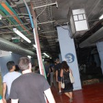 חולפים בין המסדרונות - צילום: אפי אליאן