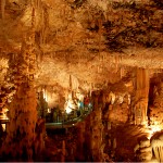 מבוא לגשר הכניסה במערת אבשלום - צילום: אפי אליאן