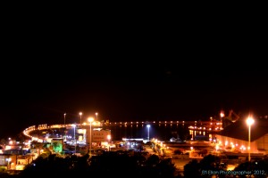 צילום לילה לעבר המרינה של נמל אשדוד - צילום: אפי אליאן