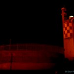 המגדלור ולצידו אחד ממגדלי המים השוכנים על גבעת יונה באשדוד - צילום: אפי אליאן