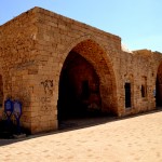 מבט ממזרח למערב לעבר אחוזת הקבר של השיח עוואד