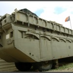 רפסודה אמפיבית לגישור תעלות מים