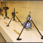 מקלעים קלים בביתן המקלעים במוזיאון בתי האוסף