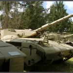 שורת טנקים מדגם מרכבה במוזיאון בתי האוסף של צה"ל - צילום: אפי אליאן