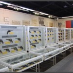 לוחות תצוגה לאקדחים שהיו בשימוש צה"ל מתוצרת מדינות שונות