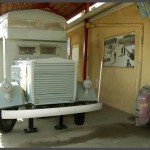 אוטובוס משוחזר ששימש להעברת הלוחמים בהר הצופים