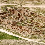 שרידי מבנים שנחשפו מזרחית להרודיון