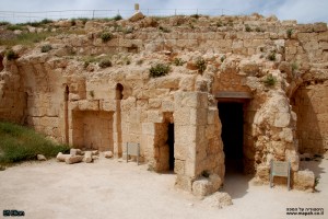 חדרי החמם שנחשפו במזרח המבצר