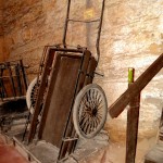 עגלה אשר שימשה להעברת גפן ליקב לשם ייצור יין