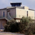 בית ראשונים במוזיאון חיל האויר בנוי לפי דגם מגדל הפיקוח בסירקין