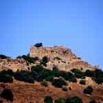 חלקו הצפוני של מבצר נמרוד ממבט תחתון