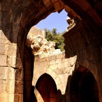 הארמון היפה שעל מצודת נמרוד , נבנה בתקופתו של ביברס