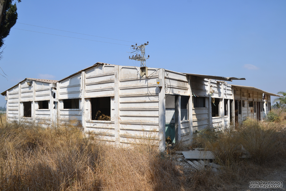 אחד מהמבנים האירעיים שהוקמו בסמוך לעליית העולים מאתיופיה