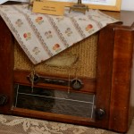 רדיו מנורות ישן - מוזיאון מזכרת בתיה