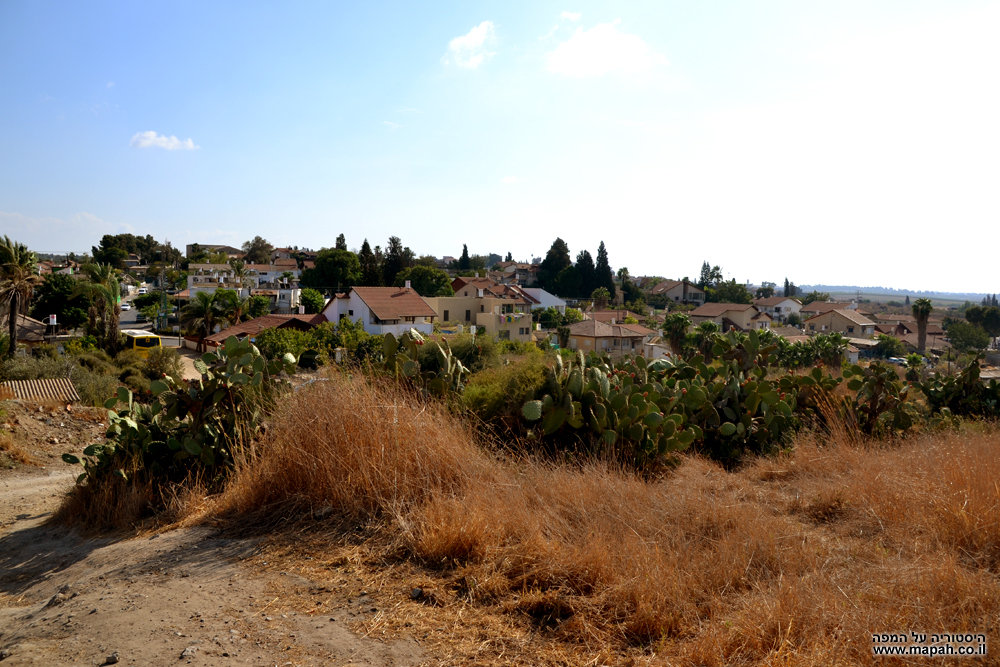 בתי שכונת המגורים קטרה של העיר גדרה