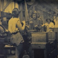 תמונה מקורית מפעילותו של מפעל התחמושת במכון איילון