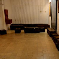 חדר אכסון התחמושת בטרם יועלה דרך פיר היציאה ויישלח ללוחמים