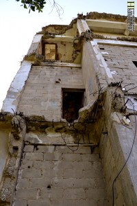 בניין מפקדת חסן סלמה בבאר יעקב - צילום: אפי אליאן