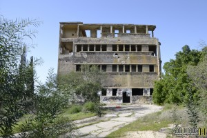 בניין המפקדה מצד צפון לדרום - צילום: אפי אליאן