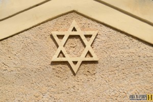 שער הכניסה המשוחזר של פרדס מינקוב