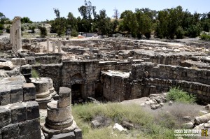 שרידי בית המרחץ המזרחי בתל בית שאן