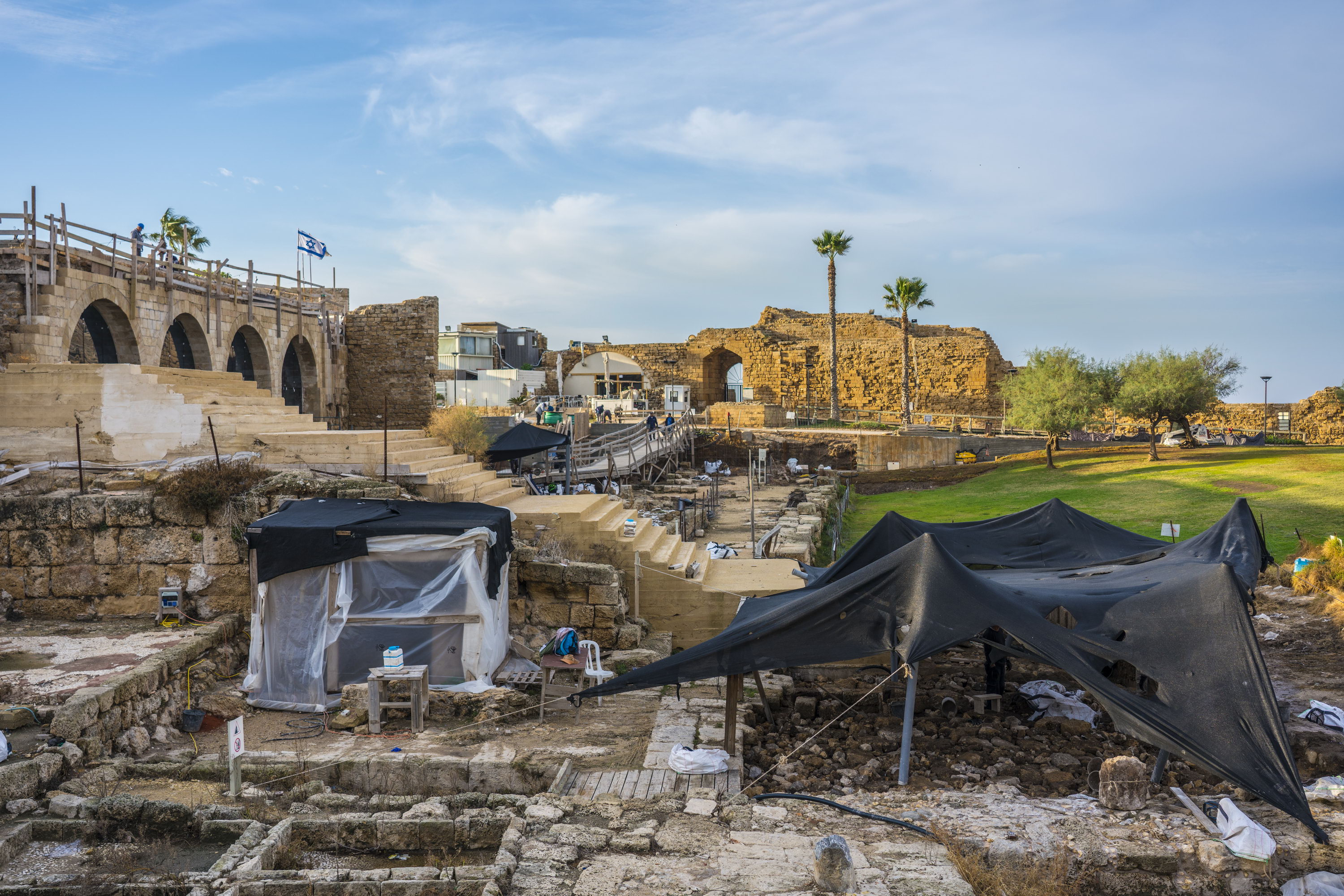 אתר החפירות בקיסריה. צילום: יניב ברמן, באדיבות החברה לפיתוח קיסריה