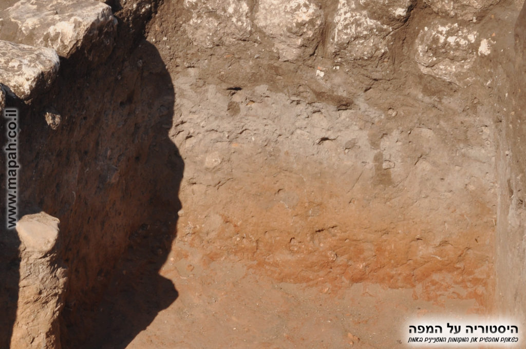 שכבות המסמלות תקופות שונות