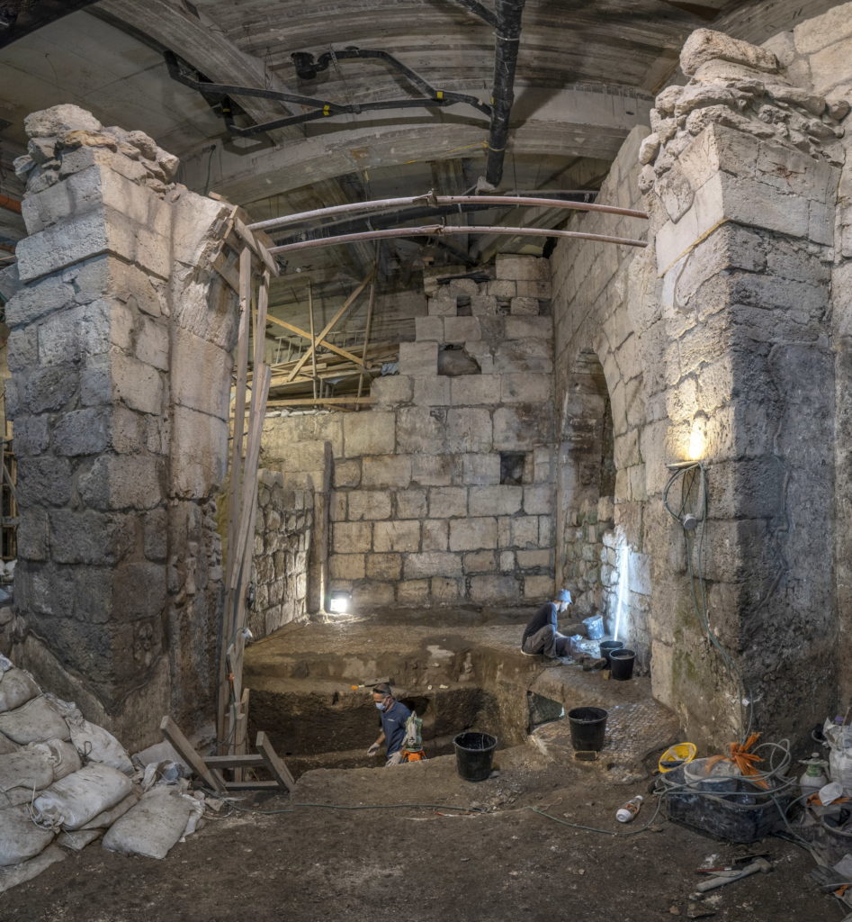 עבודות החפירה והשימור של רשות העתיקות במנהרות הכותל. צילום: שי הלוי