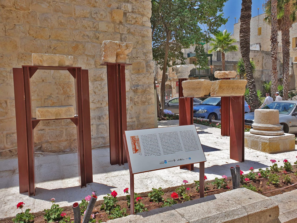 המוצגים החדשים ברובע היהודי בירושלים - צילום: אורית שמיר - רשות העתיקות