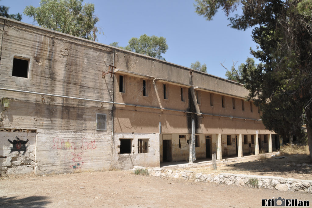 בניין המשטרה הבריטית בית גוברין - מבנה צפוני - צילום: אפי אליאן