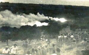 אש בשדות גן שמואל במהלך מאורעות המרד הערבי הגדול - באדיבות: ארכיון גן שמואל