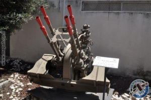 תותח צה"לי במוזיאון מורשת גבעתי - צילום: אפי אליאן
