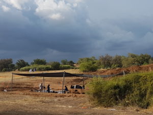 חפירת רשות העתיקות בשנת 2018 פני הקמת שכונת אגמים. צילום יעל עבאדי-רייס