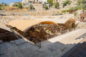 חפירות בריכת השילוח בעיר דוד. צילום ליאור דסקל עיר דוד