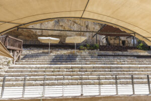 מדרגות בריכת השילוח בעיר דוד. צילום אליהו ינאי עיר דוד