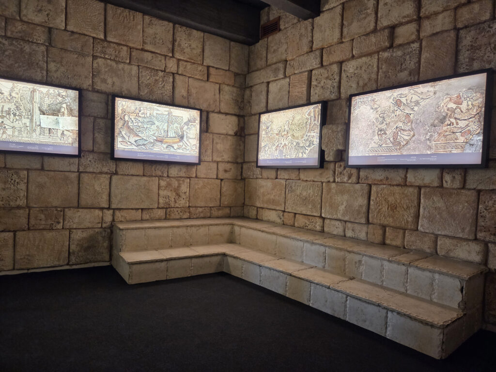 תערוכת סודות חוקוק בבית יגאל אלון. צילום עינת עמבר-ערמון